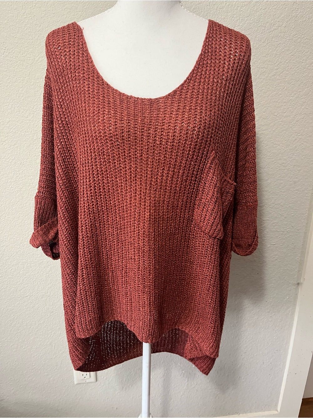 Ces Femme oversized, open-weave knit pullover sweater Size s/m